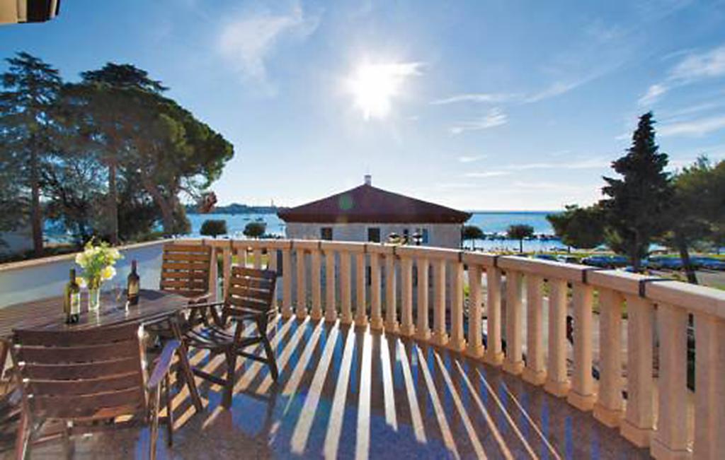 Apartments Villa Teuta Умаг Екстер'єр фото